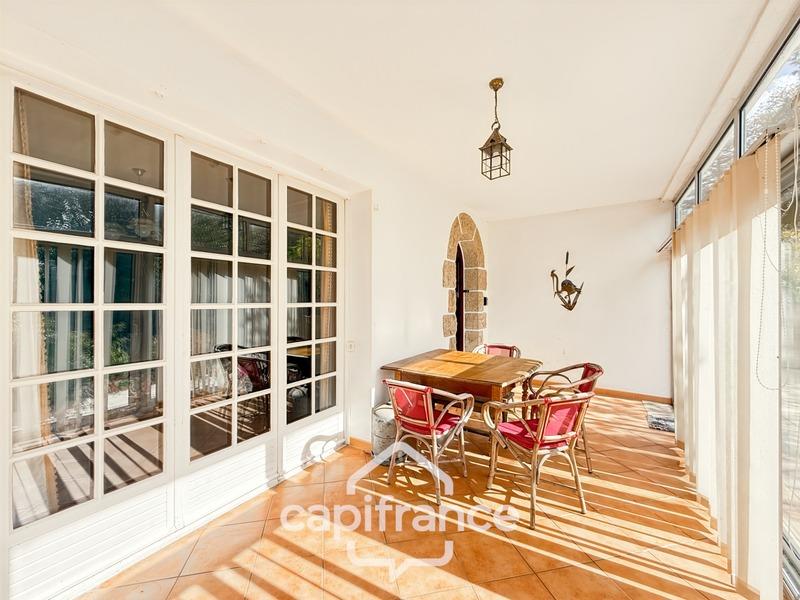 Maison - 162 m² - 7 pièces