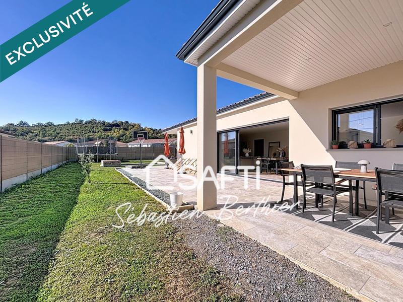 Maison - 140 m² - 5 pièces