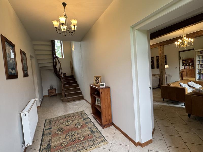 Maison ancienne - 284 m² - 8 pièces