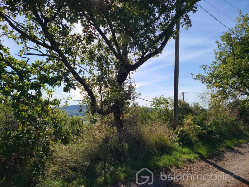 Terrain constructible - 940 m²