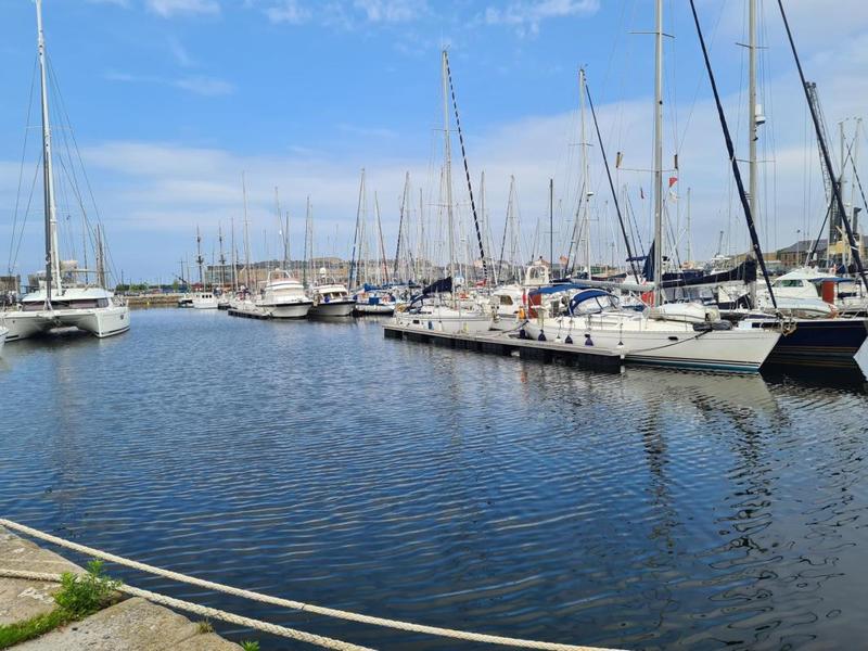 Fonds de commerce - 600 m²