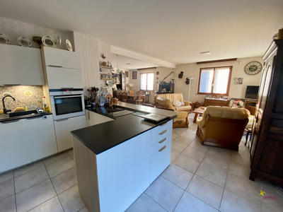 Maison - 170 m² - 7 pièces