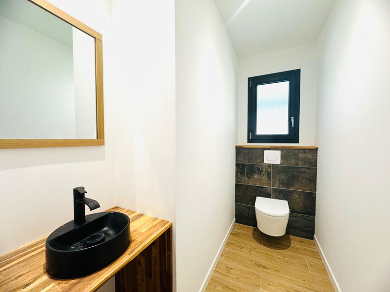 Maison - 92 m² - 4 pièces