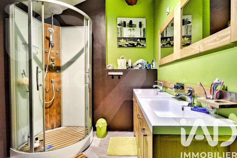 Maison - 170 m² - 5 pièces