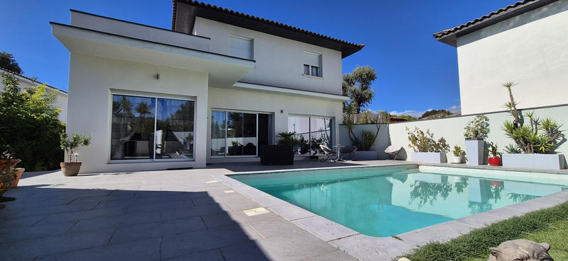 Villa - 150 m² - 5 pièces