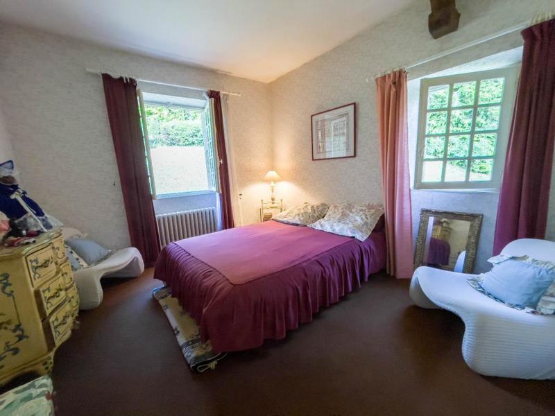 Maison bourgeoise - 301 m² - 10 pièces