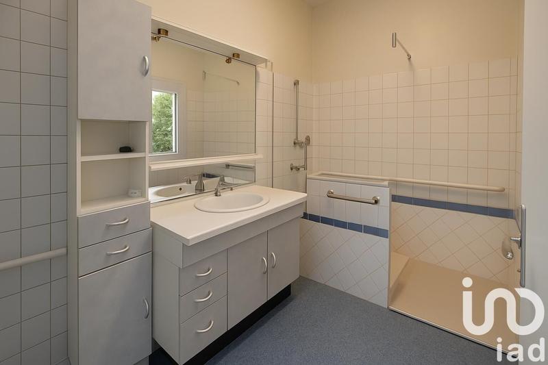 Maison - 121 m² - 5 pièces