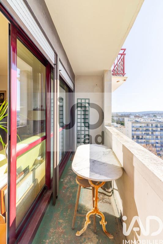 Appartement - 92 m² - 5 pièces