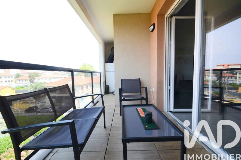 Appartement - 60 m² - 3 pièces