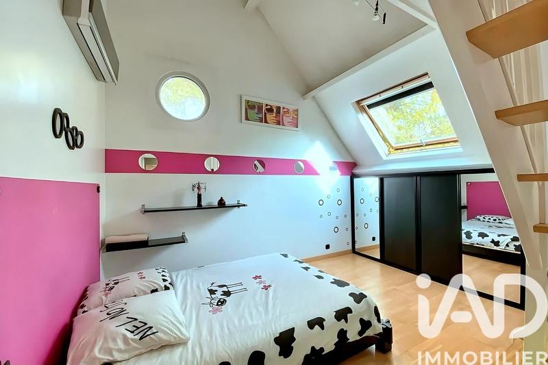 Maison - 175 m² - 7 pièces