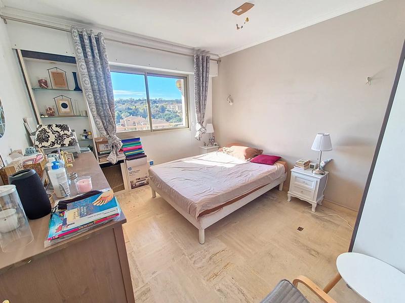 Appartement - 78 m² - 4 pièces