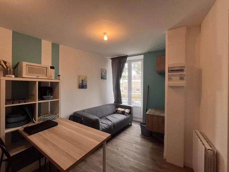 Immeuble - 137 m² - 9 pièces