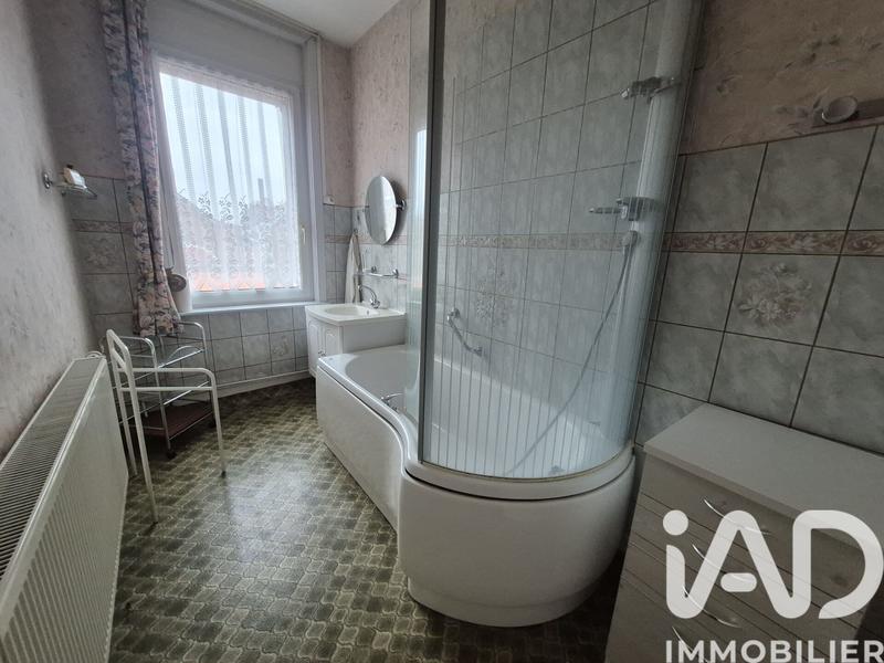 Maison - 163 m² - 7 pièces