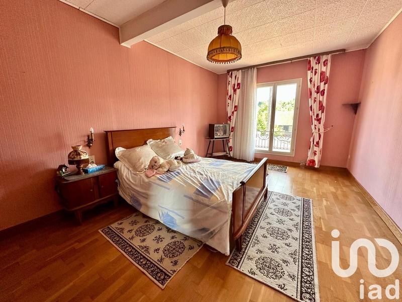 Maison - 185 m² - 4 pièces