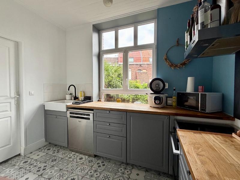 Maison - 83 m² - 4 pièces