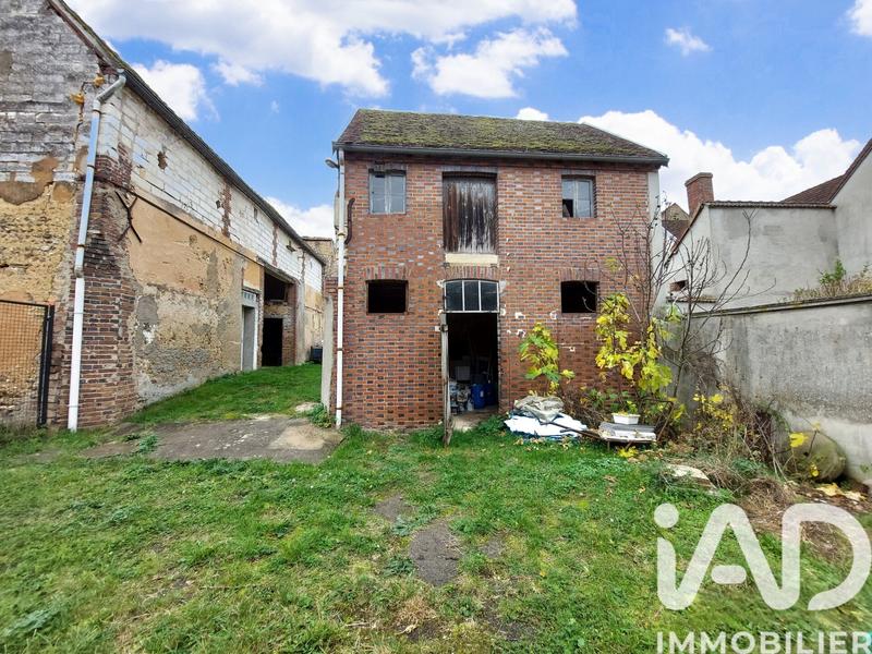 Maison - 185 m² - 10 pièces