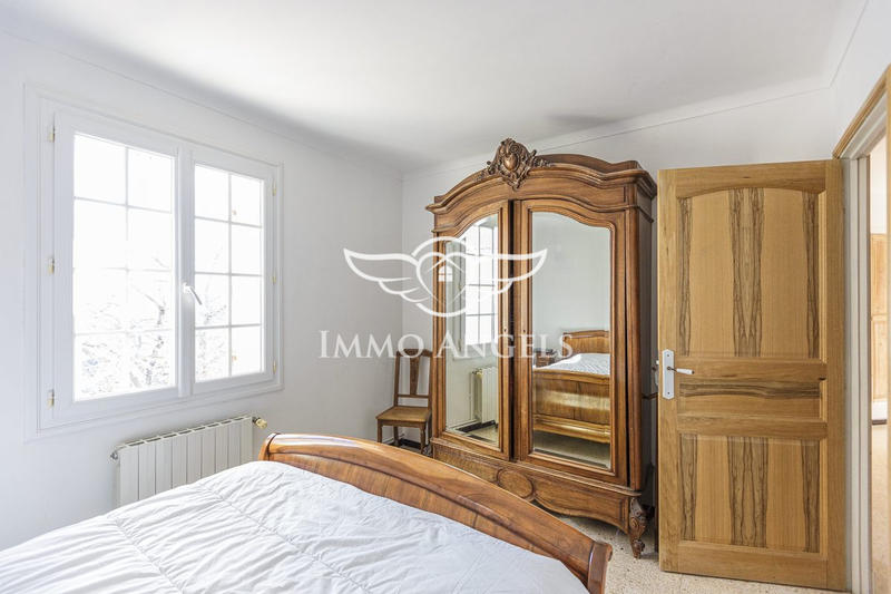 Mas - 320 m² - 10 pièces