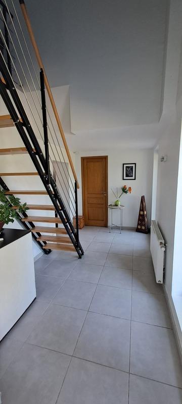 Maison - 170 m² - 6 pièces