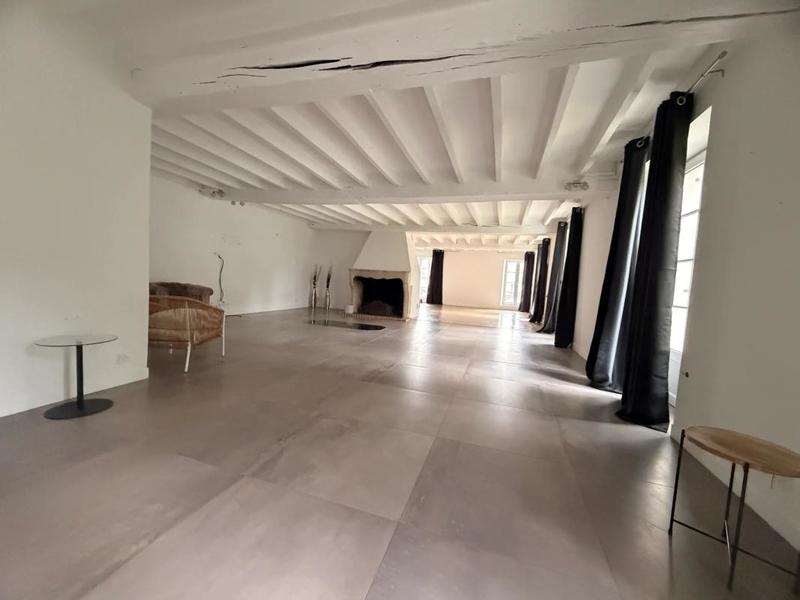 Maison - 500 m² - 10 pièces