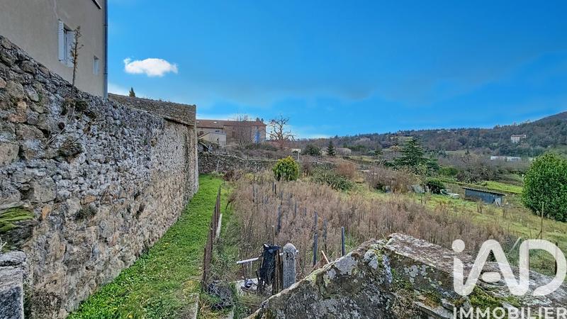 Maison - 143 m² - 7 pièces