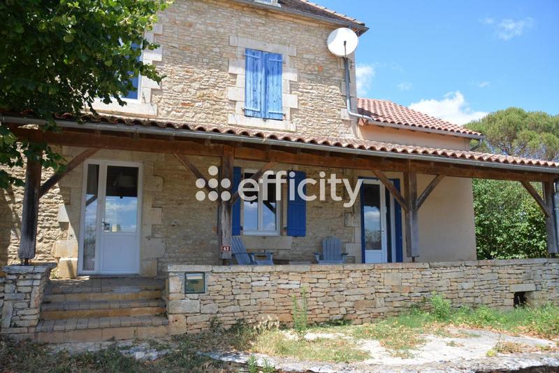 Maison - 210 m² - 7 pièces