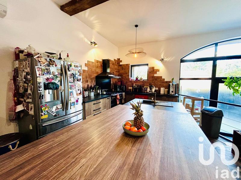 Maison - 200 m² - 5 pièces