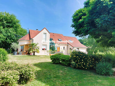 Maison - 167 m² - 7 pièces