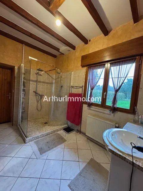 Maison - 151 m² - 6 pièces