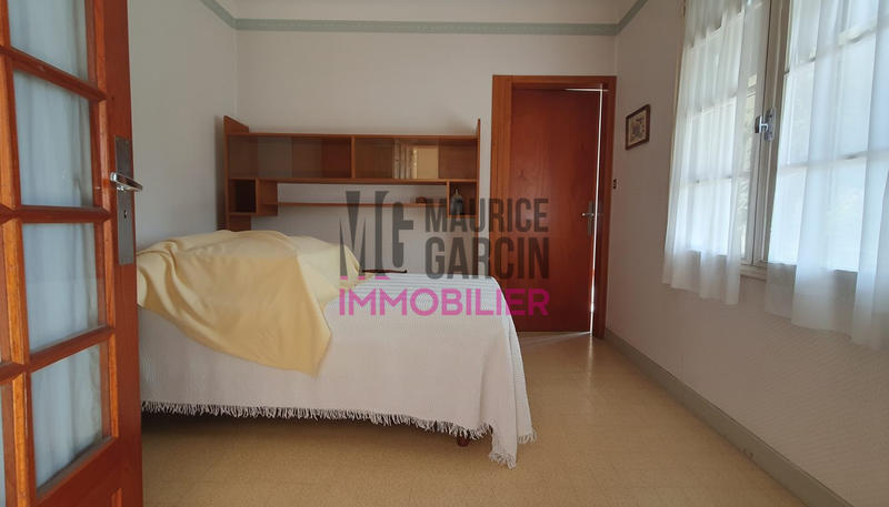 Maison traditionnelle - 132 m² - 6 pièces