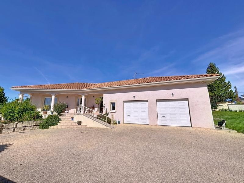 Maison - 193 m² - 7 pièces