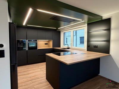 Duplex - 93 m² - 4 pièces