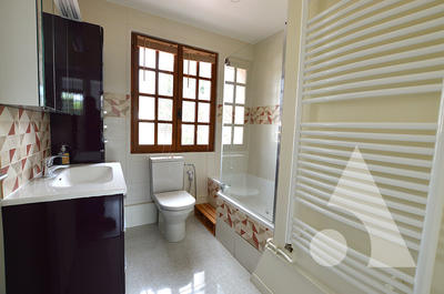 Maison - 83 m² - 5 pièces