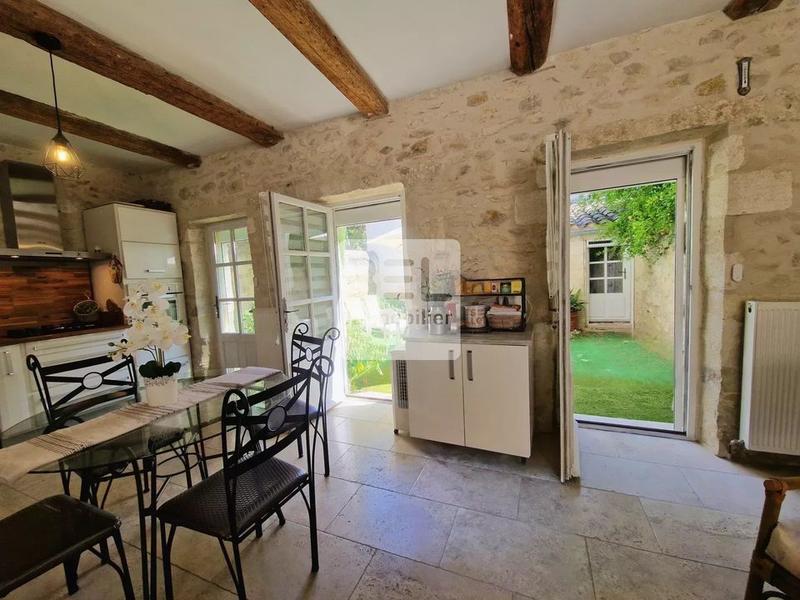 Maison de village - 82 m² - 3 pièces