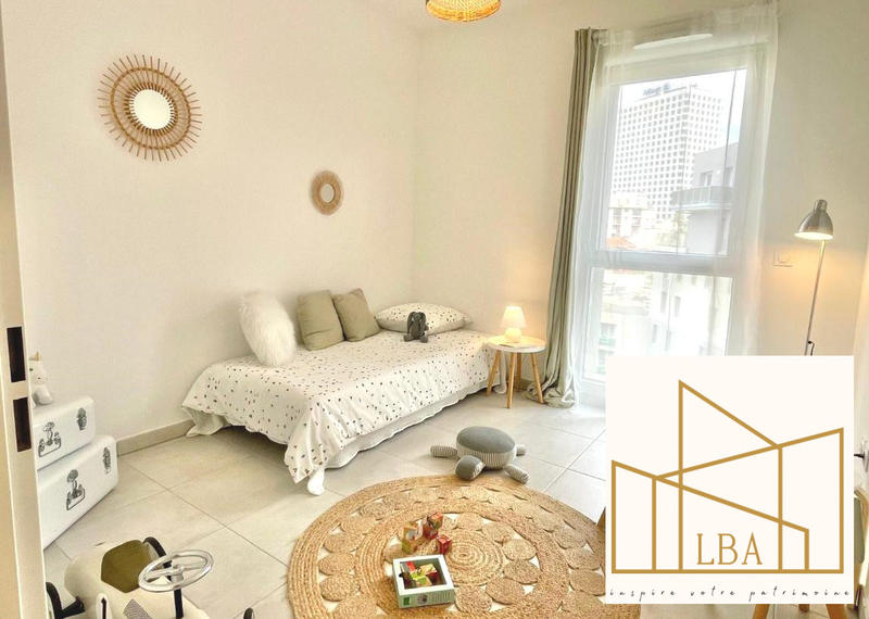 Appartement - 75 m² - 3 pièces