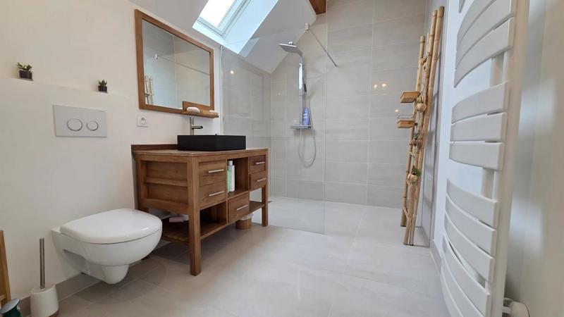 Loft - 169 m² - 4 pièces