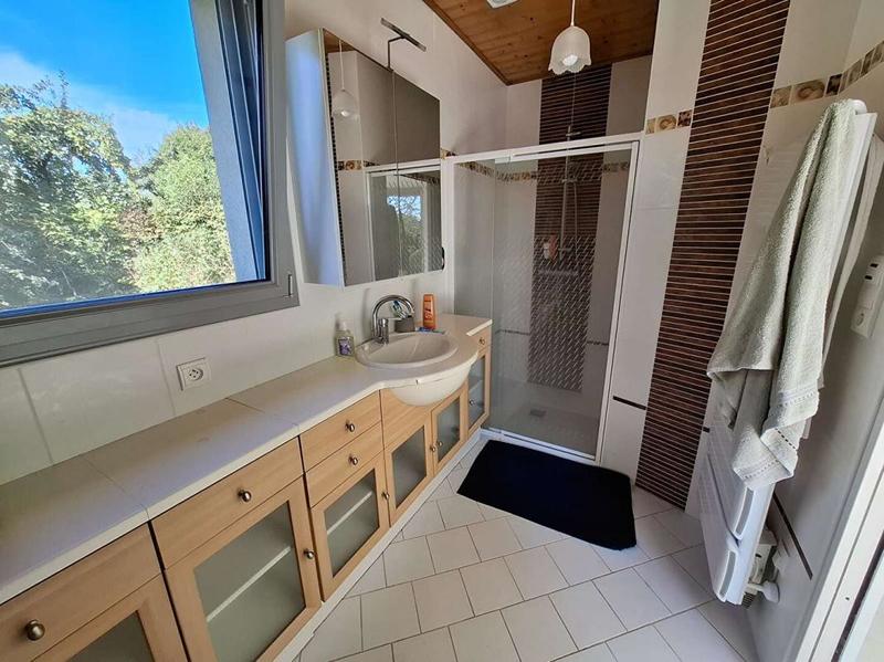 Maison - 140 m² - 8 pièces