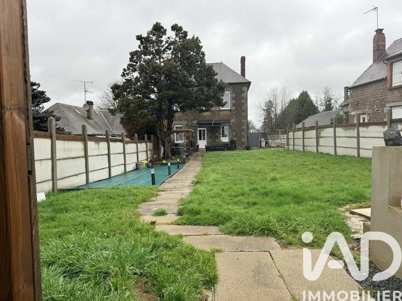 Maison - 102 m² - 6 pièces