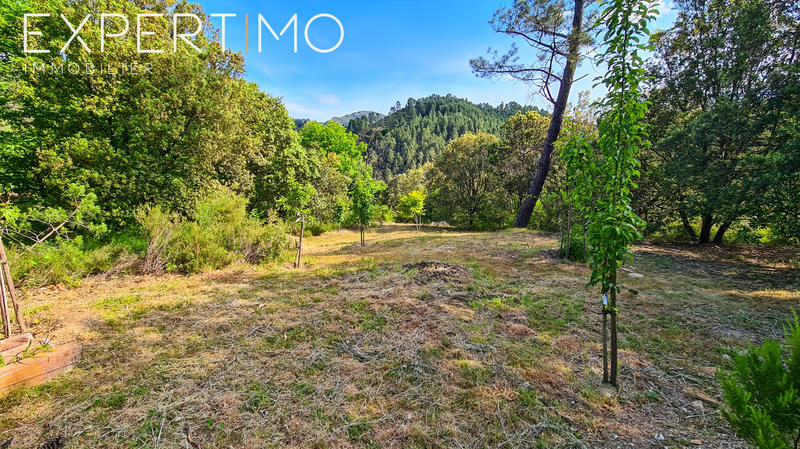 Maison - 182 m² - 7 pièces