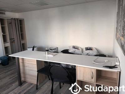 Chambre - 16 m² - 1 pièce