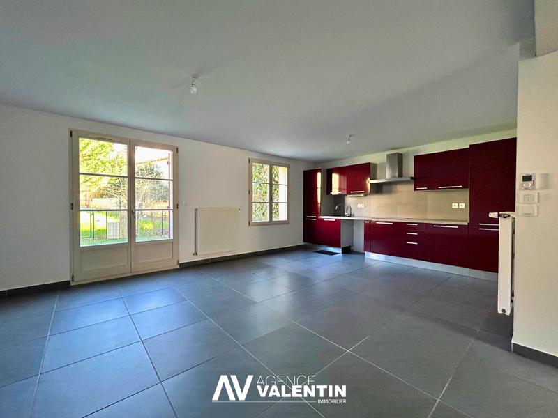 Maison - 110 m² - 6 pièces