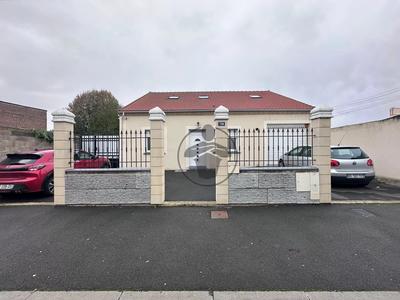 Maison - 167 m² - 7 pièces