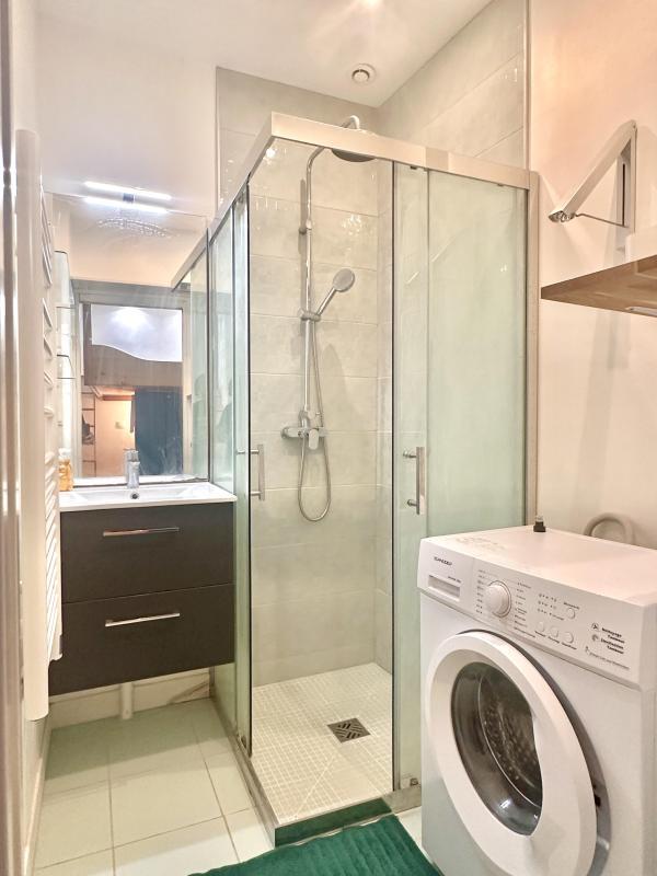 Studio - 30 m² - 2 pièces