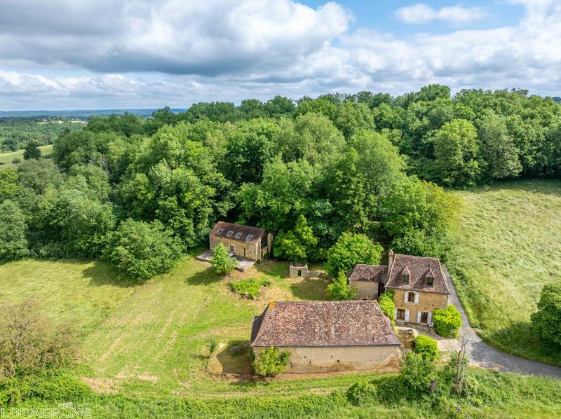 Maison traditionnelle - 126 m² - 6 pièces