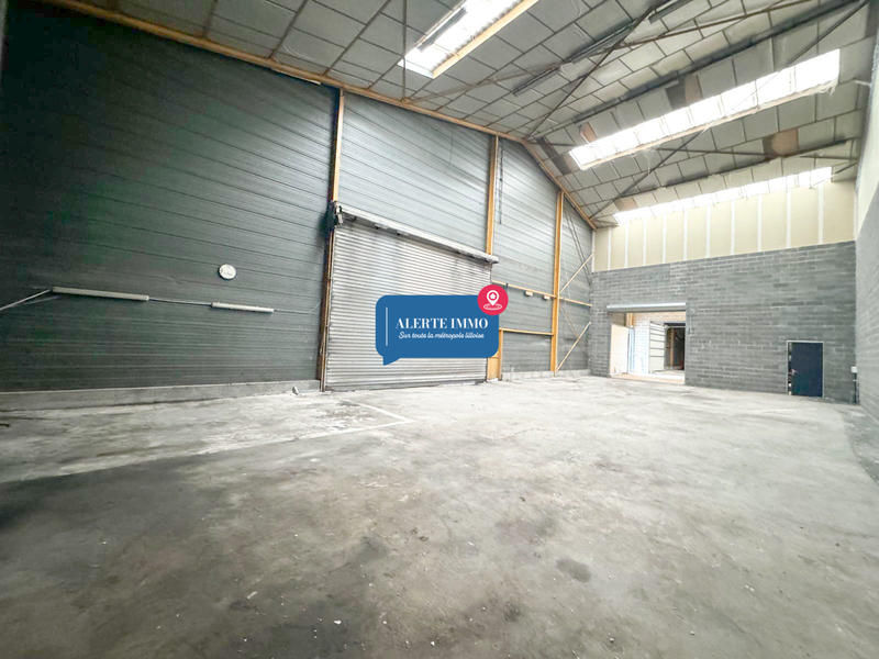 Entrepôt - 219 m²