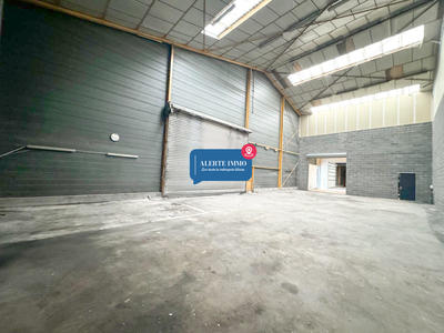 Entrepôt - 219 m²