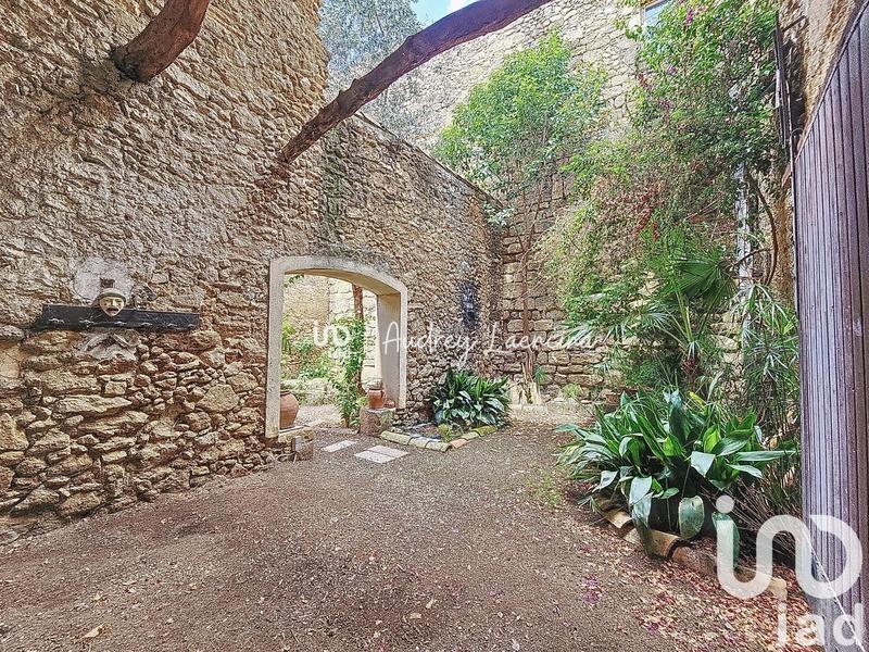 Maison - 391 m² - 12 pièces