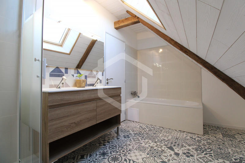 Maison - 119 m² - 5 pièces