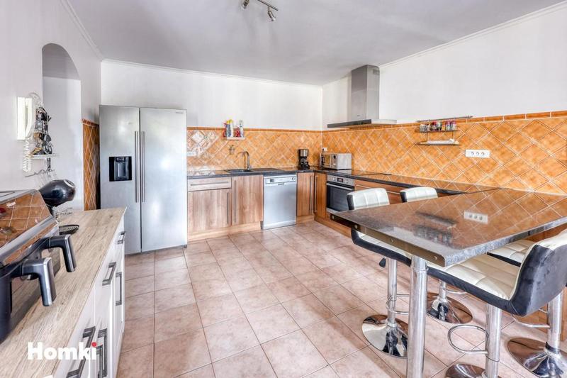 Appartement - 88 m² - 4 pièces