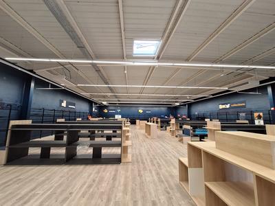 Local commercial - 610 m²