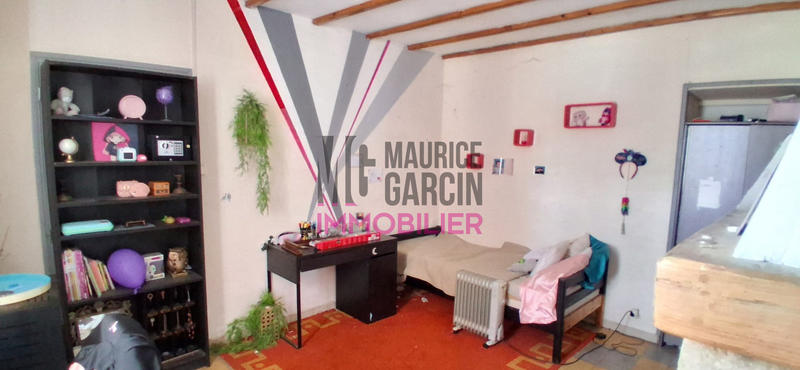 Maison - 320 m² - 9 pièces